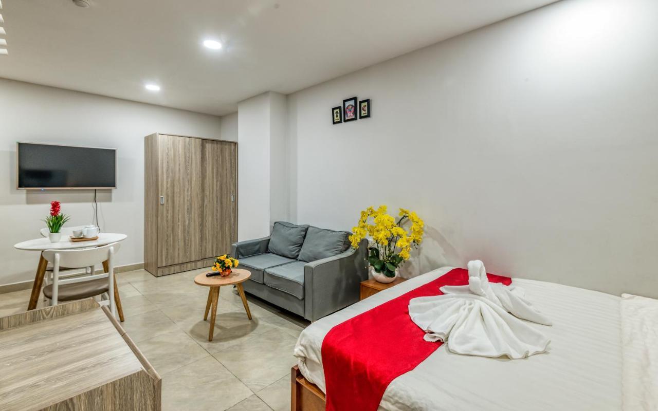 Cherry Hotel And Apartment Ho Chi Minh-staden Exteriör bild