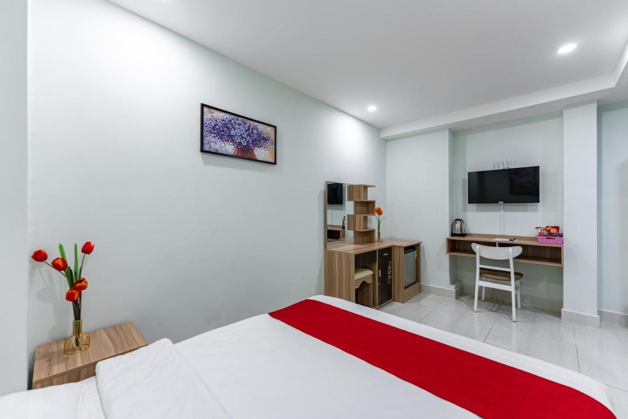 Cherry Hotel And Apartment Ho Chi Minh-staden Exteriör bild